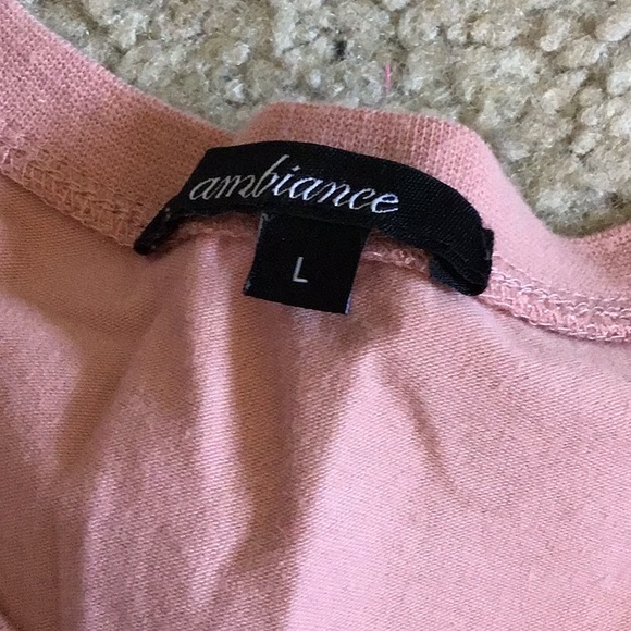 Ambiance t-shirt, size large - Picture 3 of 4